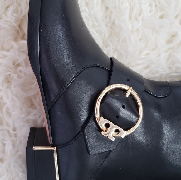 Tory Burch Riding boots - Picture 2 of 3